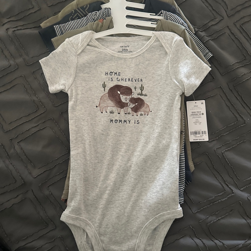 Carter's Gray Bodysuit with Animal Design